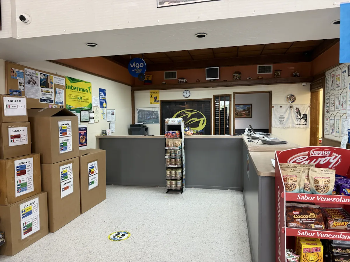 Las Americas Latin Market service counter