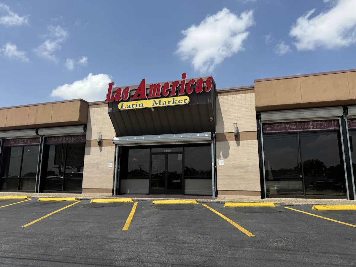 Las Americas Latin Market storefront